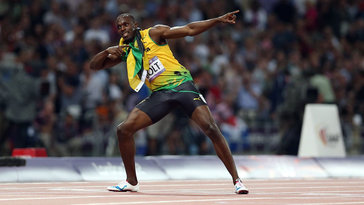 Usain Bolt having fun at Super Bowl, 'ties' NFL Combine 40-yard dash record  - NBC Sports