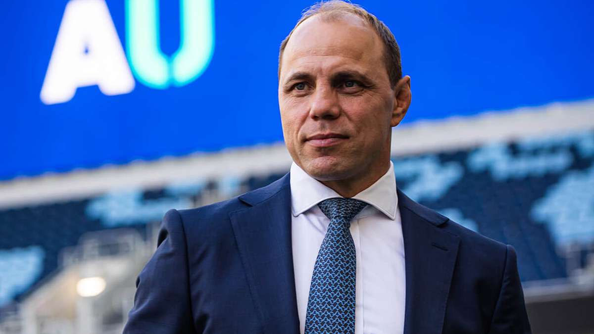 A Kiwi refereeing the Bledisloe? We’d be sweet as, says Rugby Australia