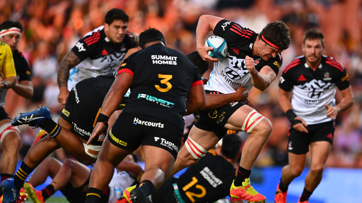 Super Rugby Pacific final: Crusaders claim 25-20 victory over